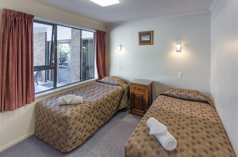 The Terrace Hotel Franz Josef Exterior photo