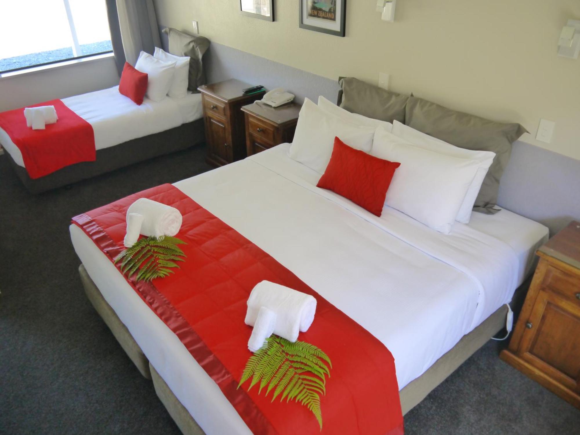The Terrace Hotel Franz Josef Room photo