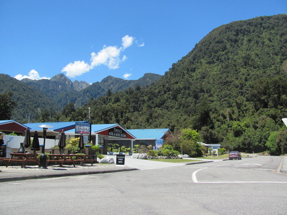 The Terrace Hotel Franz Josef Exterior photo